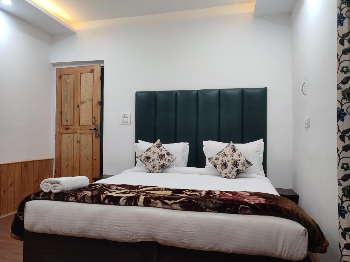 Pursukoon Villa Gulmarg