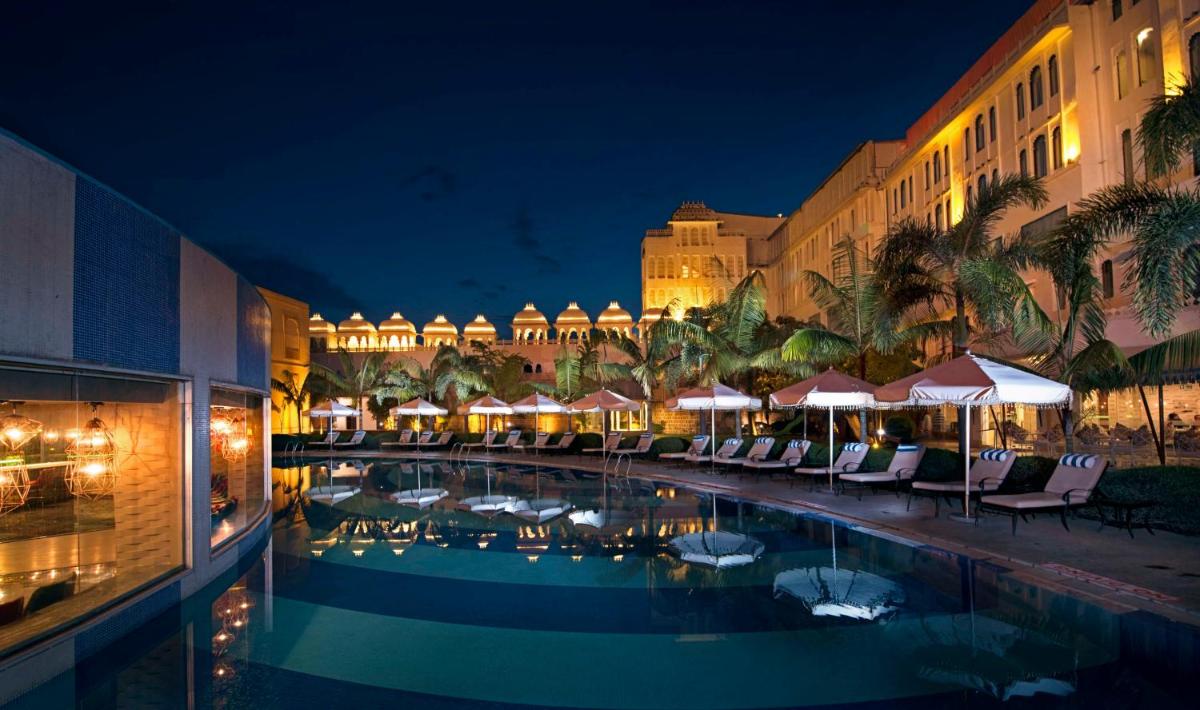 Radisson Blu Udaipur Palace Resort & Spa
