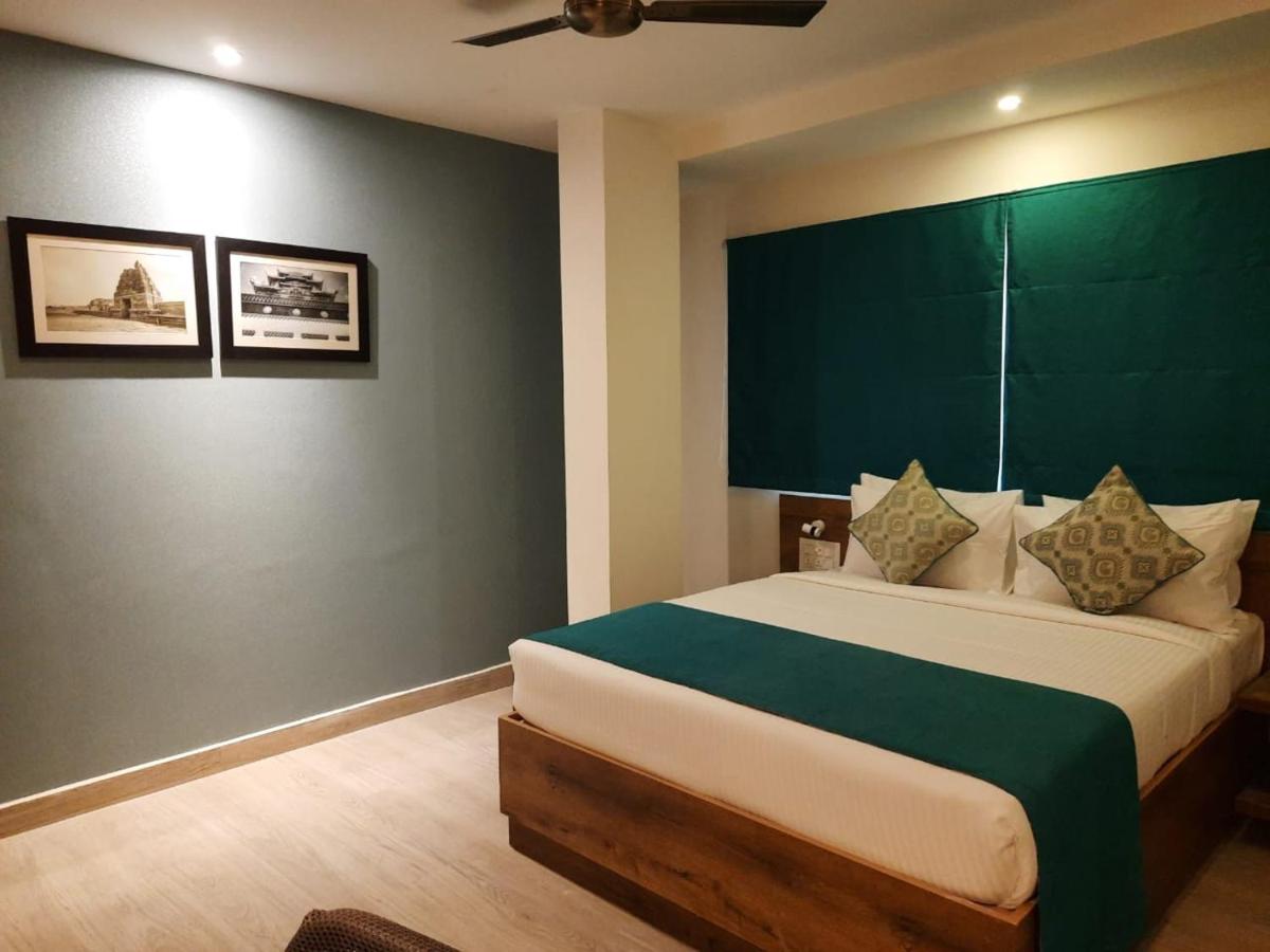 Regenta INN Grand Koramangala by Royal Orchid Hotels