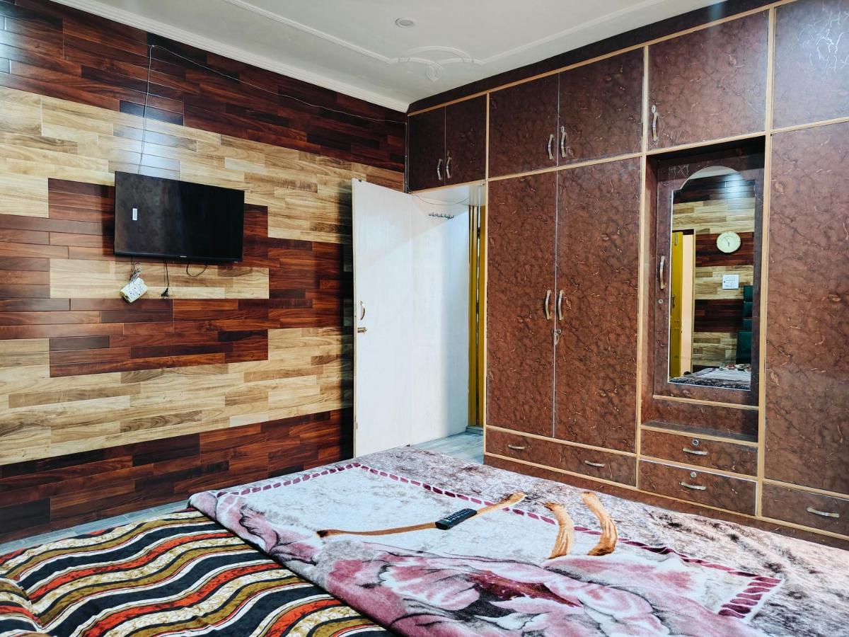 Reshi guest house