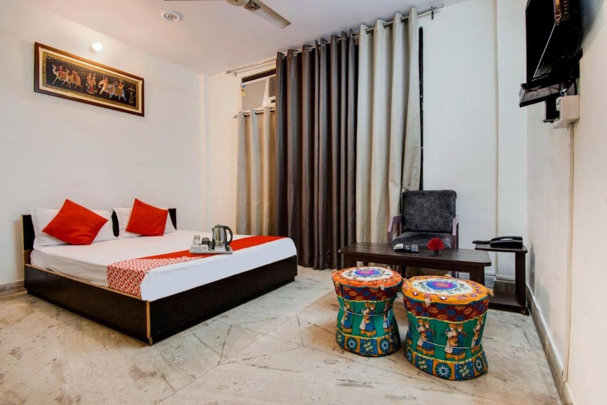 Royal Retreat By Hotel Aditya Inn