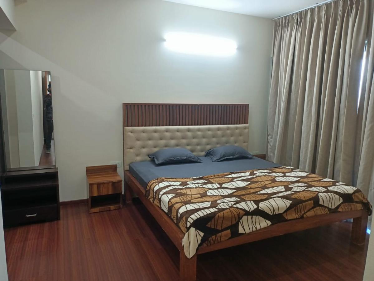 Royal Suites - 3 BHK
