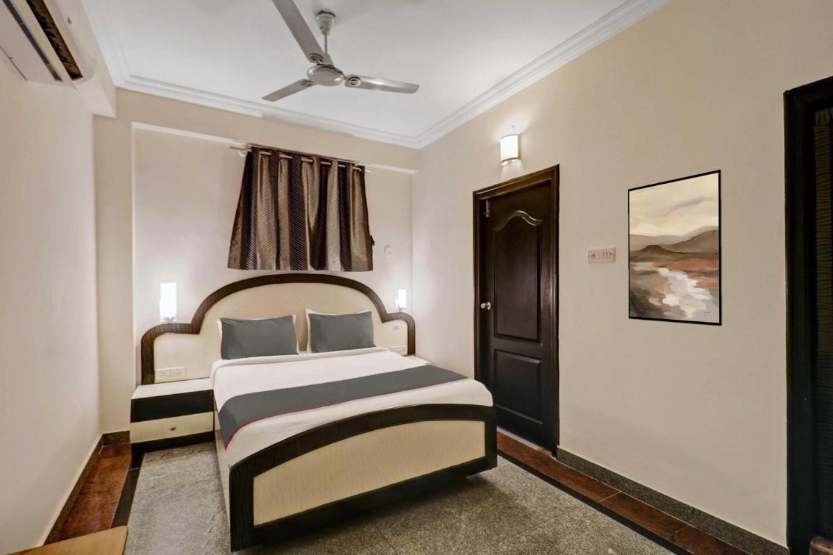 Sabharwal Residency Near Lalbagh Botanical Garden