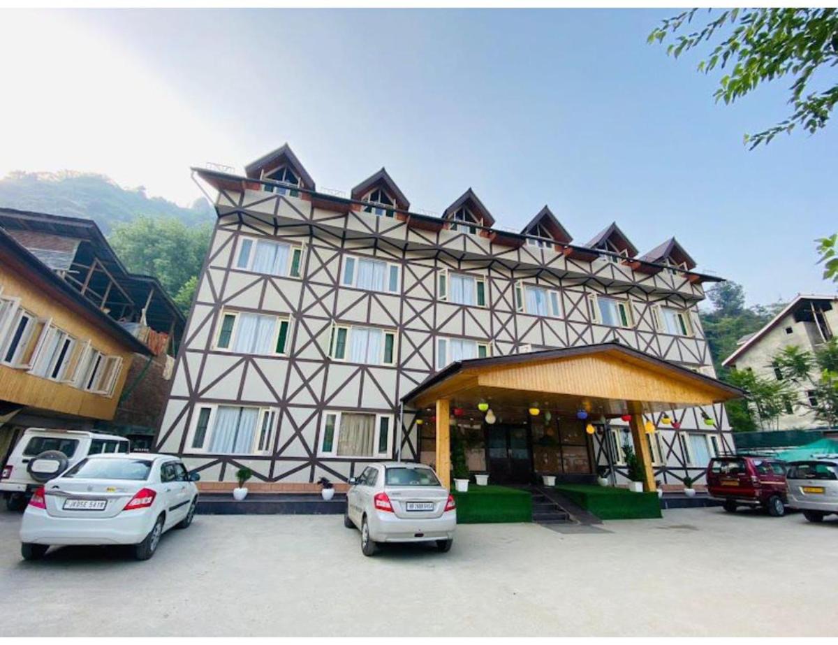 Sahara Grand Hills, Srinagar