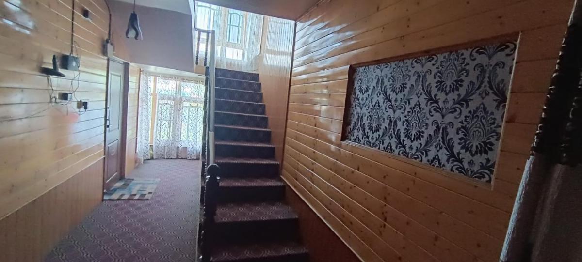Sara inn