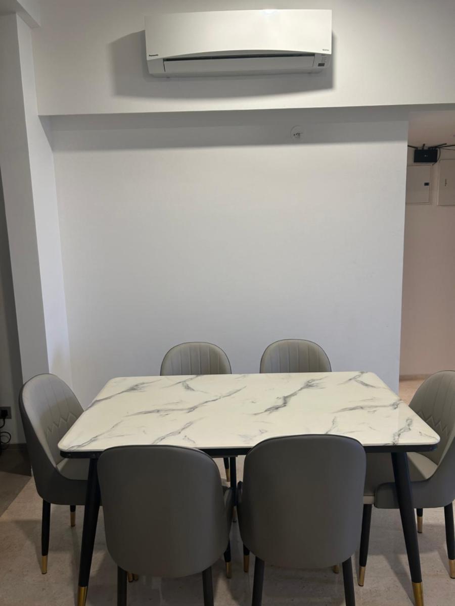 Seandee - Lush Private Rooms in Viman Nagar
