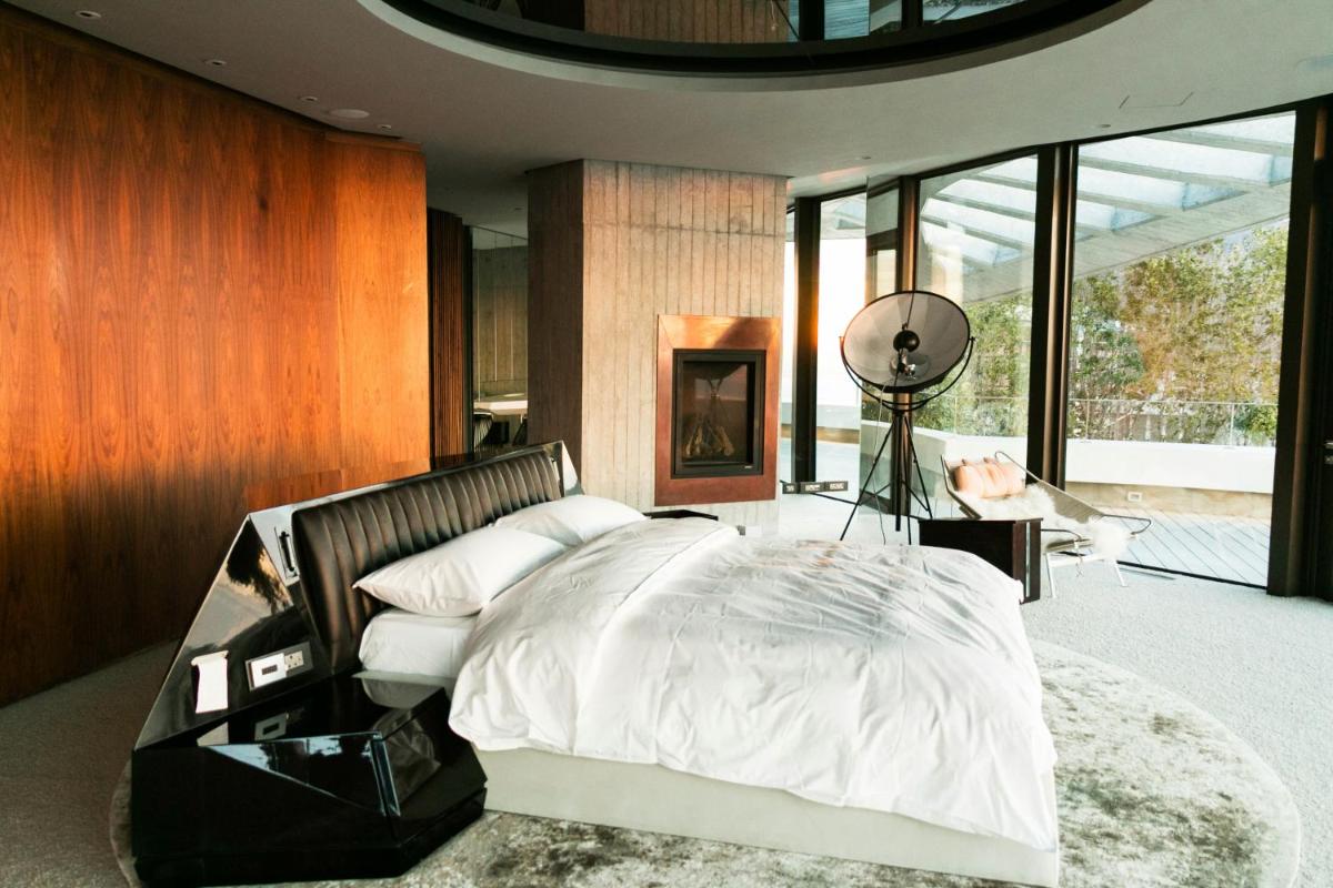Seven Inn Unit By R S Group New Delhi Airport