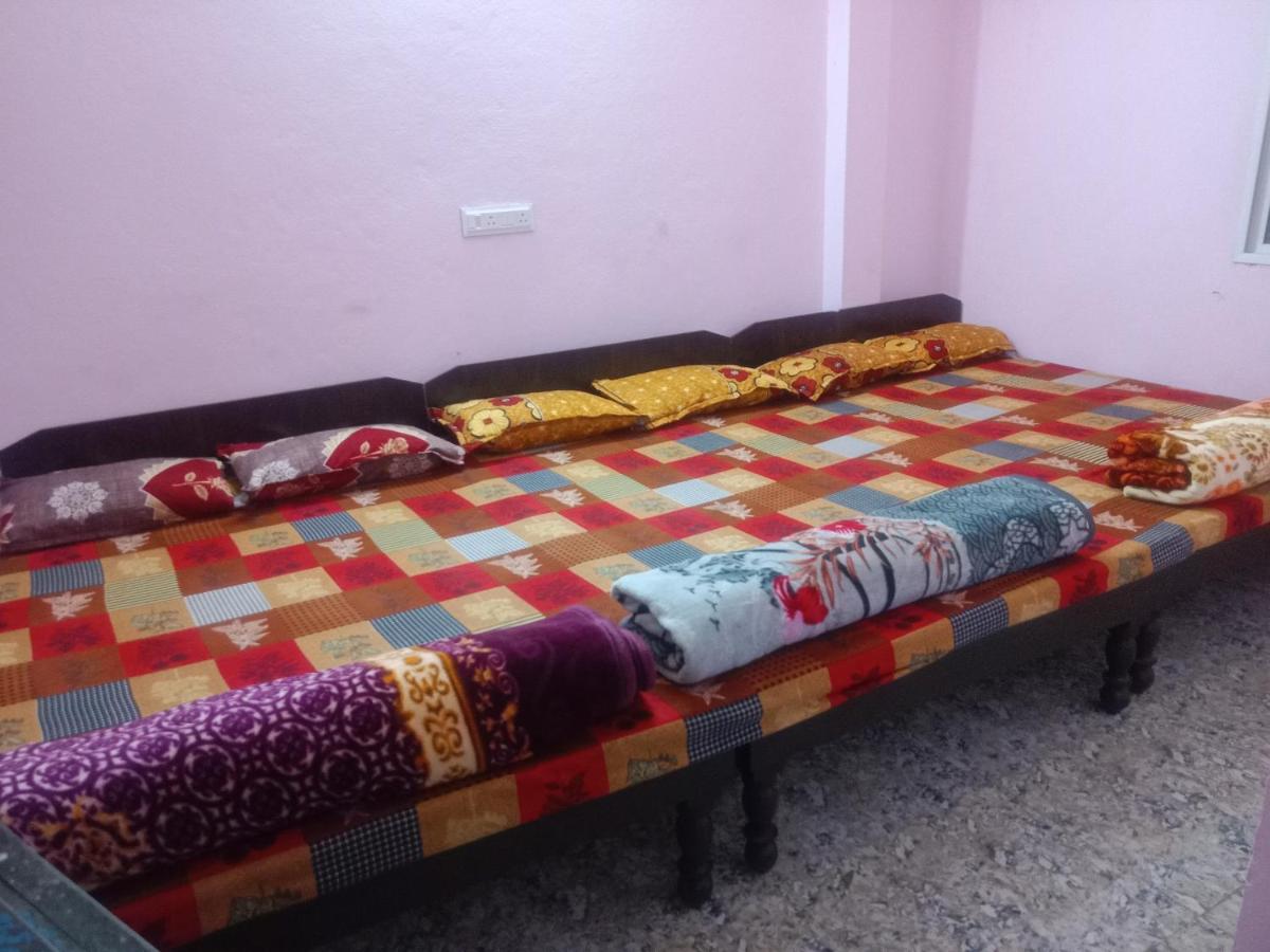 Shree mohan guest house