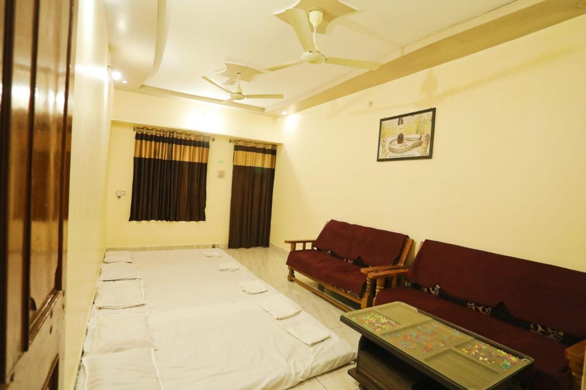 Shree Vinayak Guest house