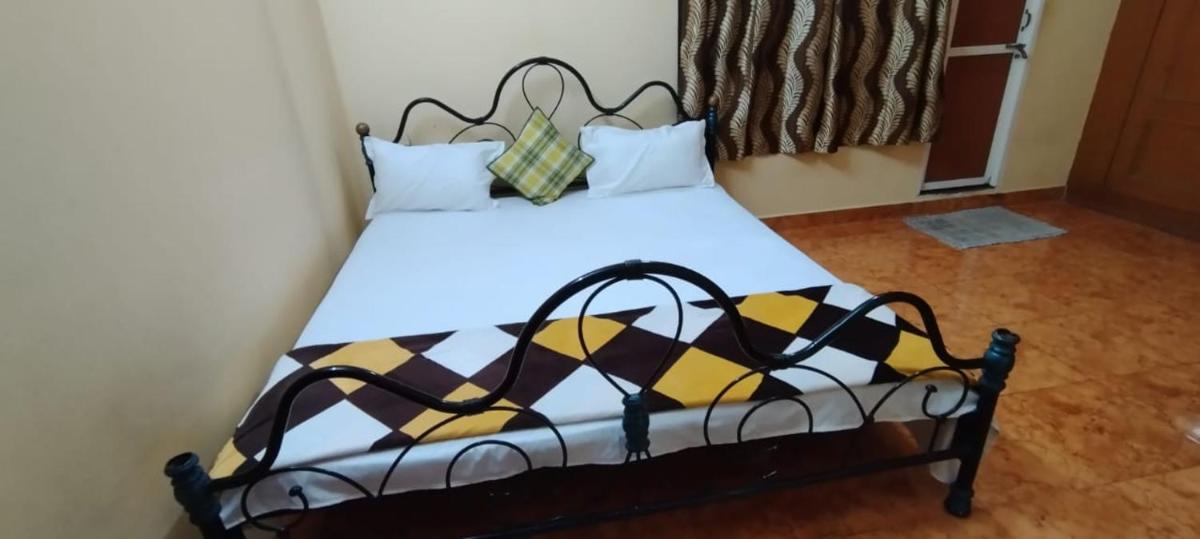 Shri Narayan Home Stay