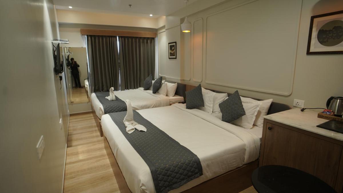 ShriGo Hotel Lake Metro