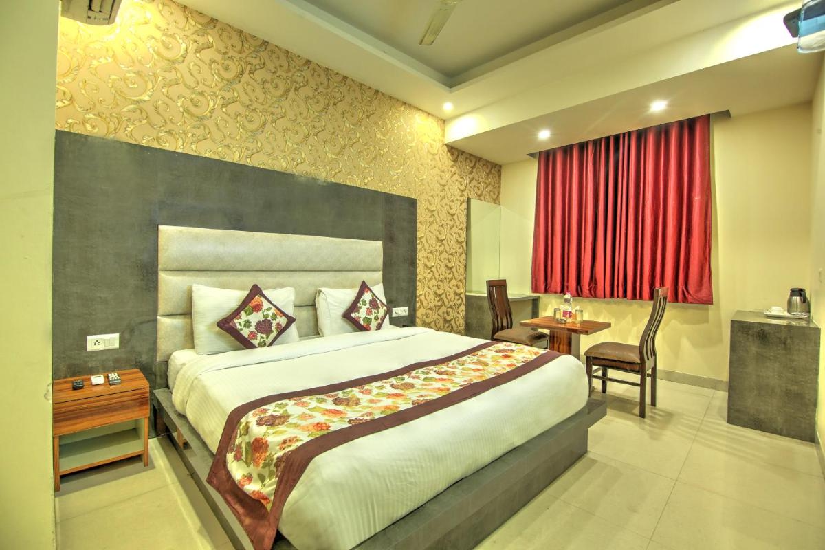 Smart Signature Hotel Delhi Airport