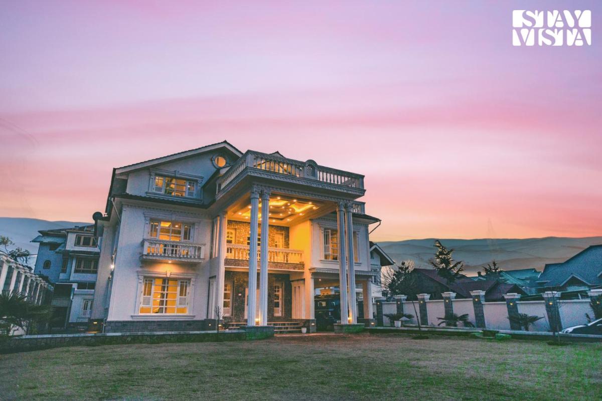 StayVista at Midsummer Moon