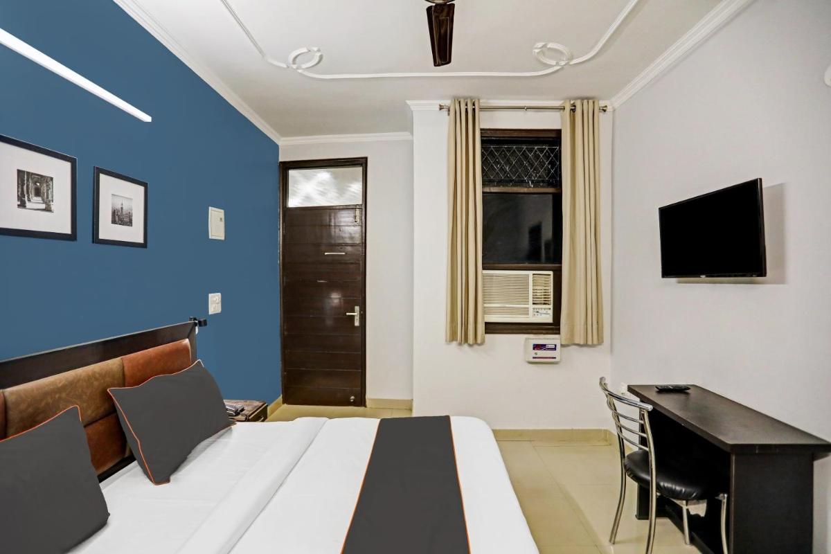 Super Collection O Agniv Residency Near Saket Metro