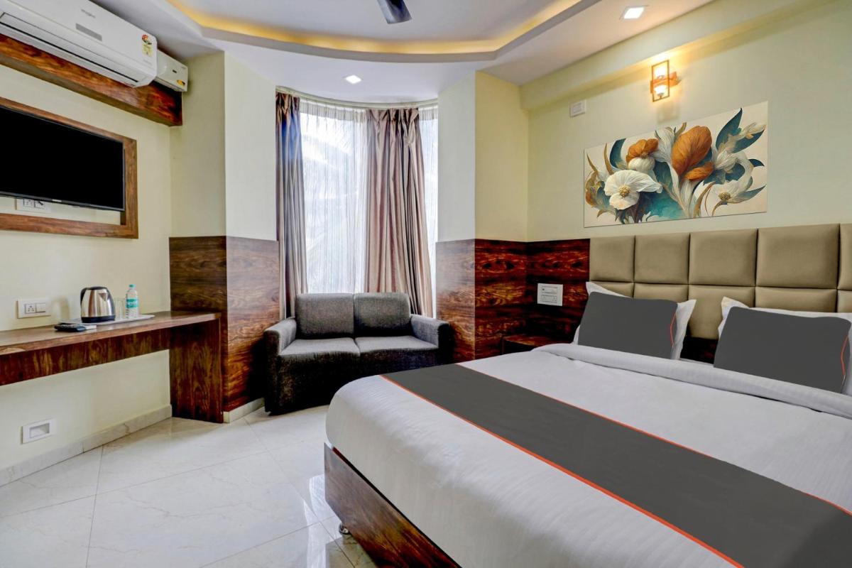 Super Collection O Karthika Residency