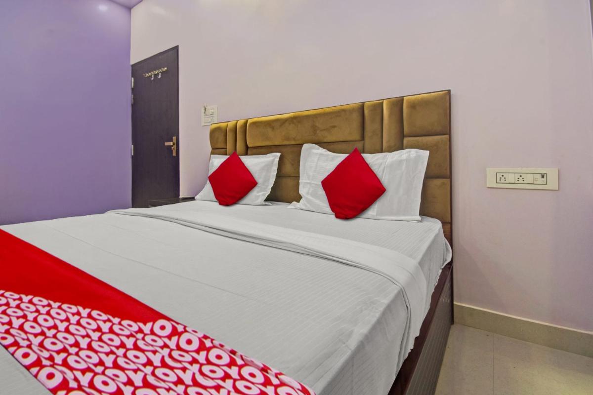 Super OYO Flagship Hotel Krishna Palace
