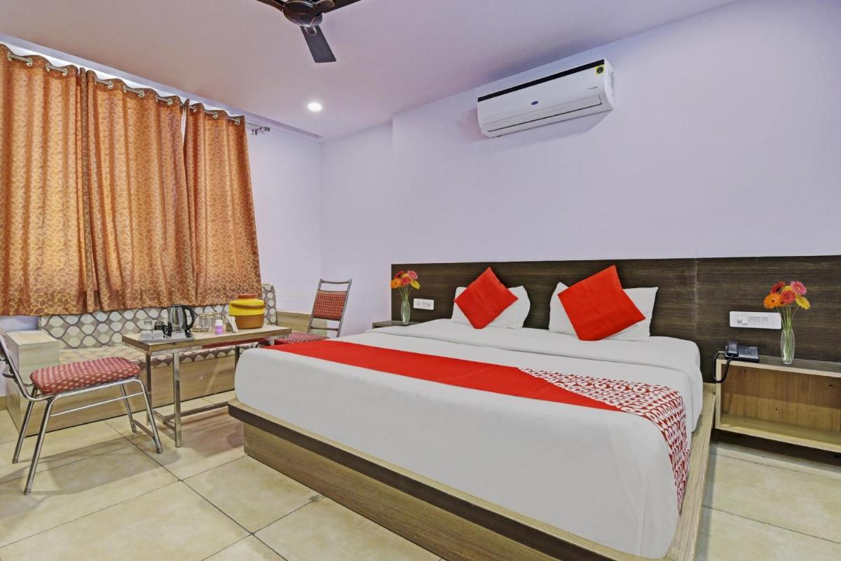 Super OYO Flagship Hotel Mickey Mouse