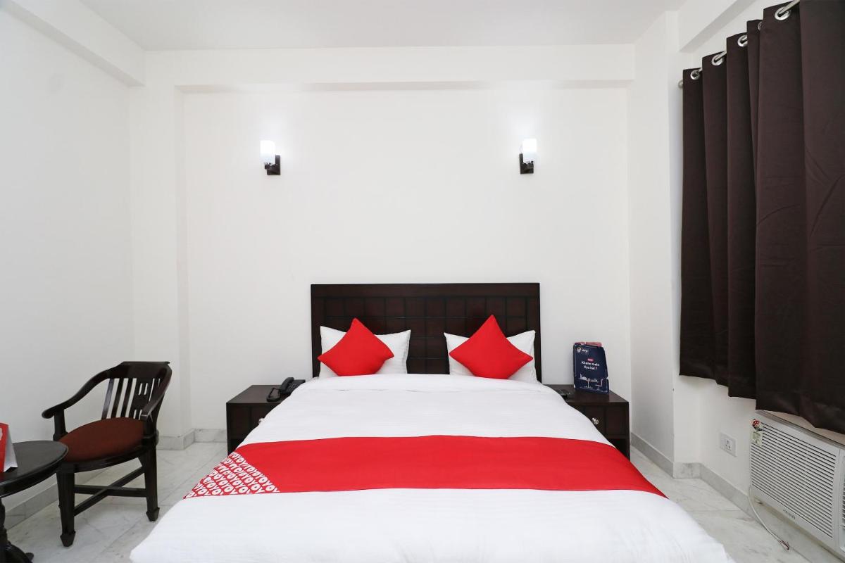 Super OYO The Primero Near Leisure Valley Park