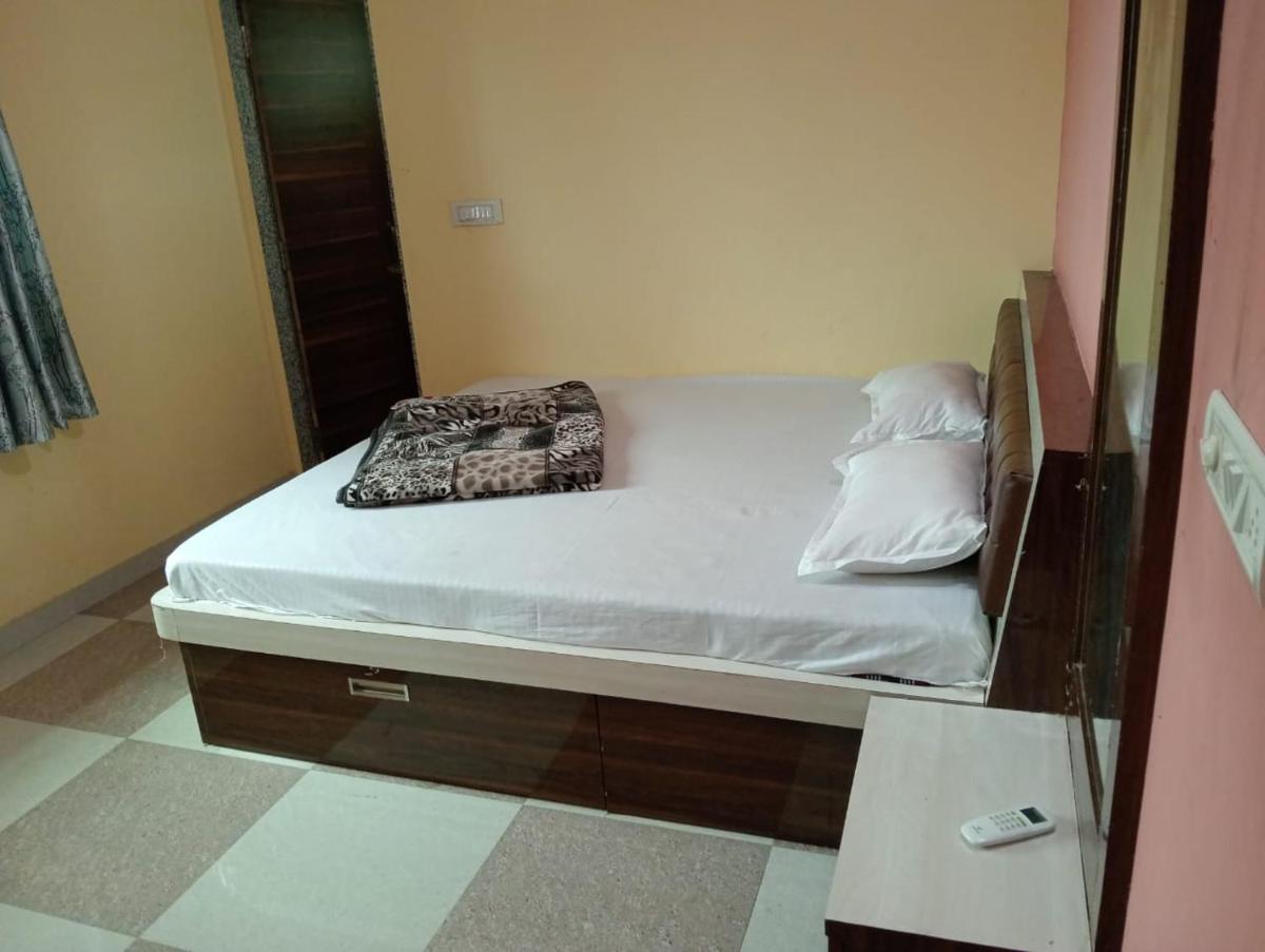 Taj Villa