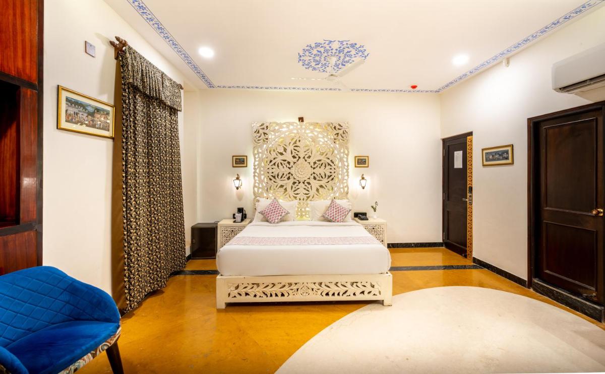 The Chronicles Hotel