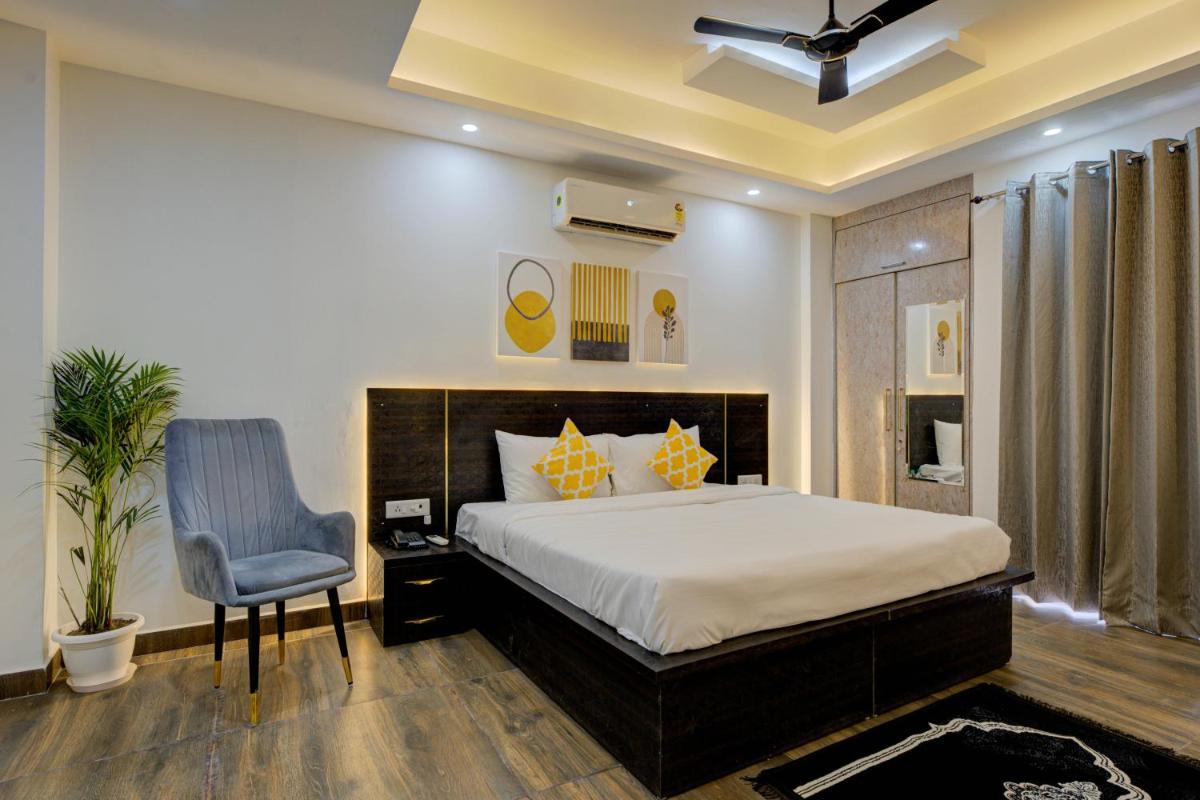 The Empire Studioz Golf Course Road Gurgaon
