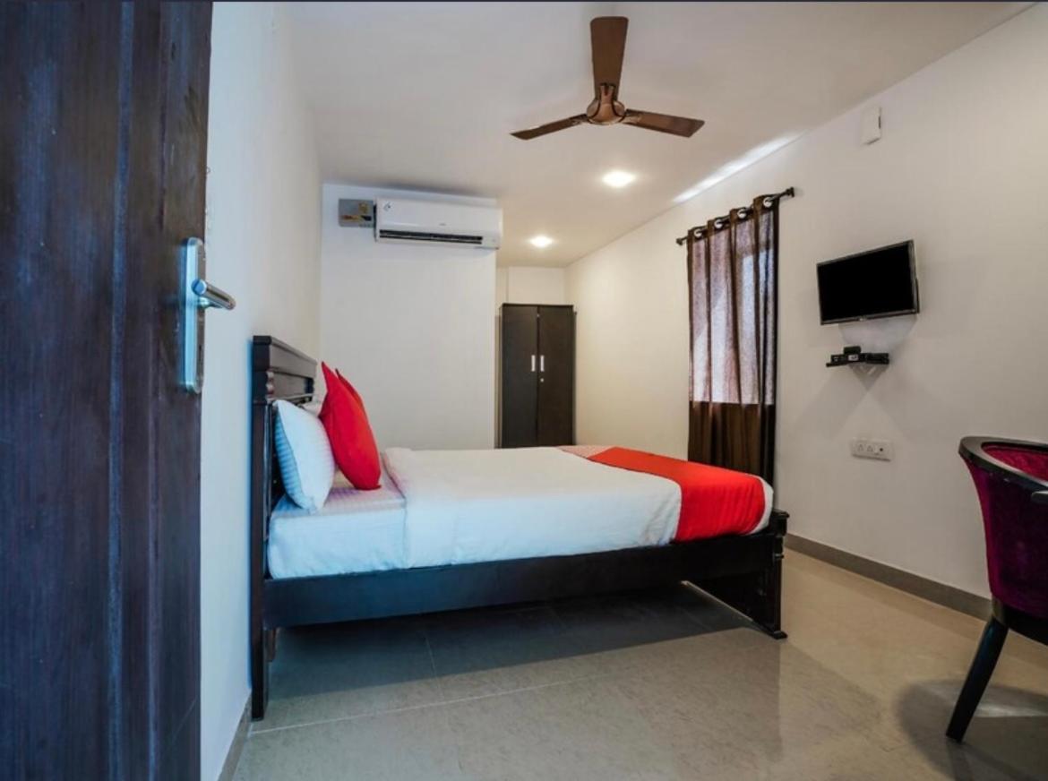 THE METRO INTERNATIONAL HOTEL