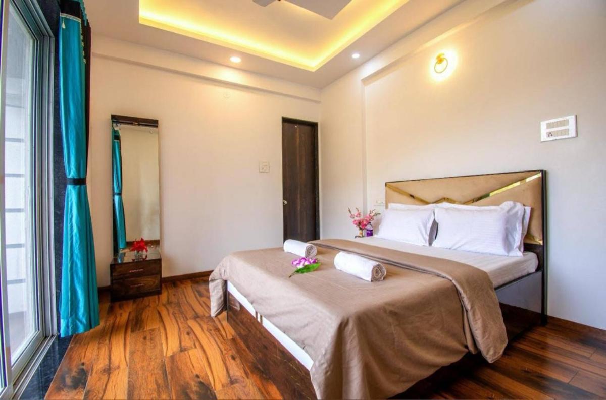 Toll gate 3 BHK luxury Villa's