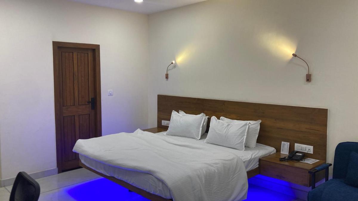 Townhouse Vikaspuri