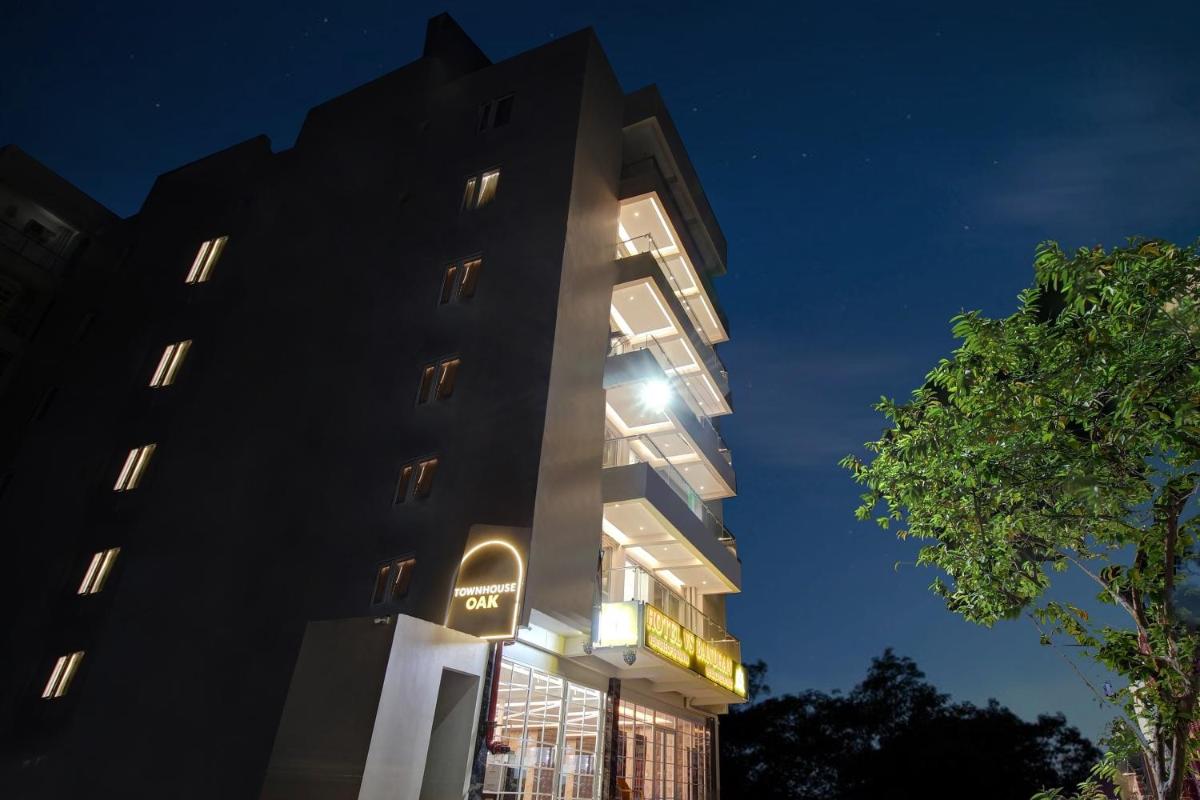 Townhouse Vs Shivanya