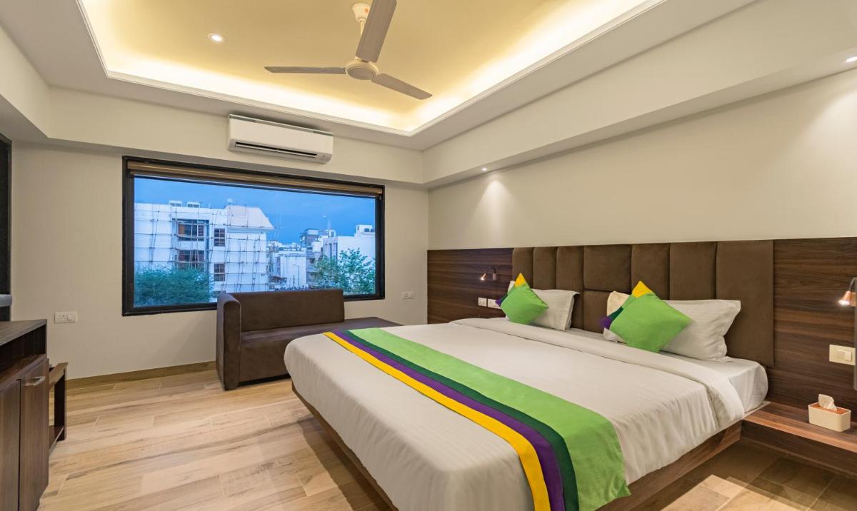 Treebo Pink City Grand