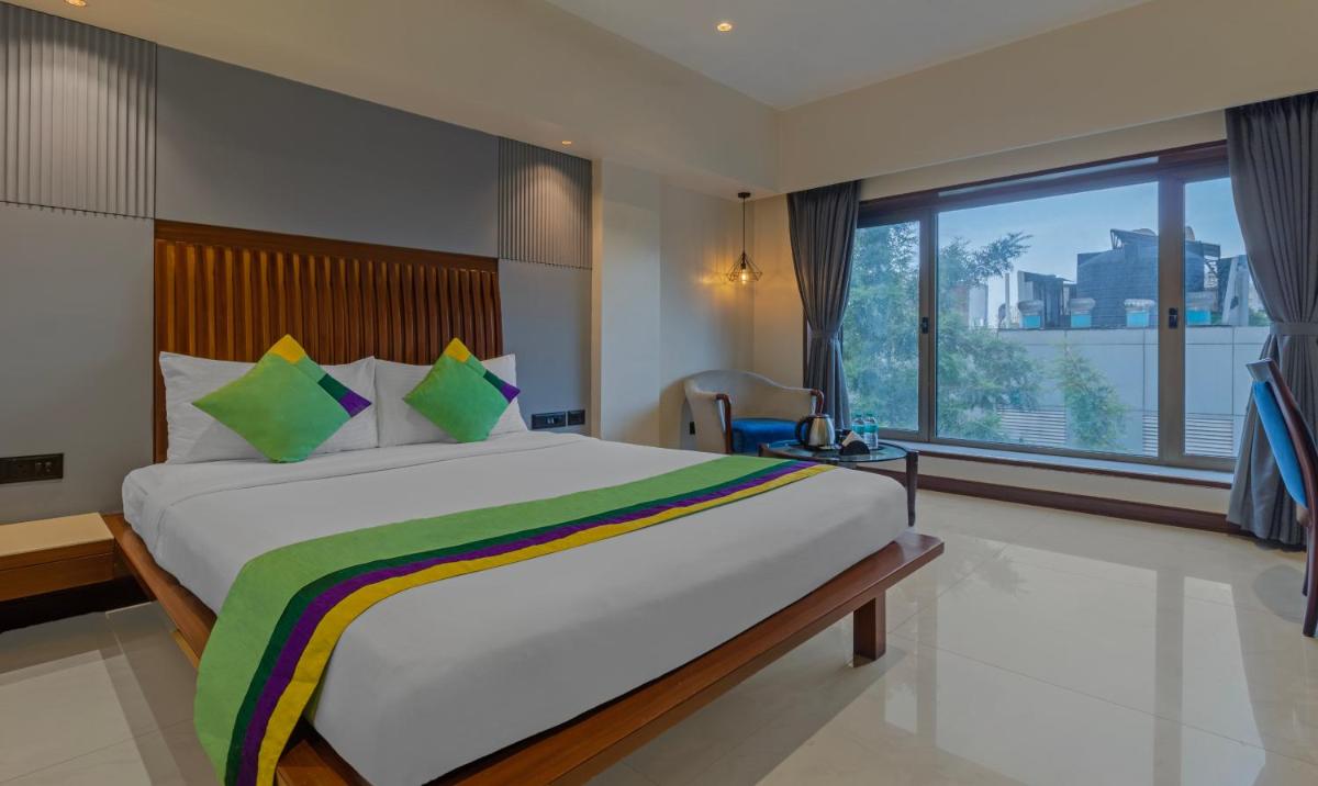 Treebo Regency - Bund Garden, Dhole Patil Road