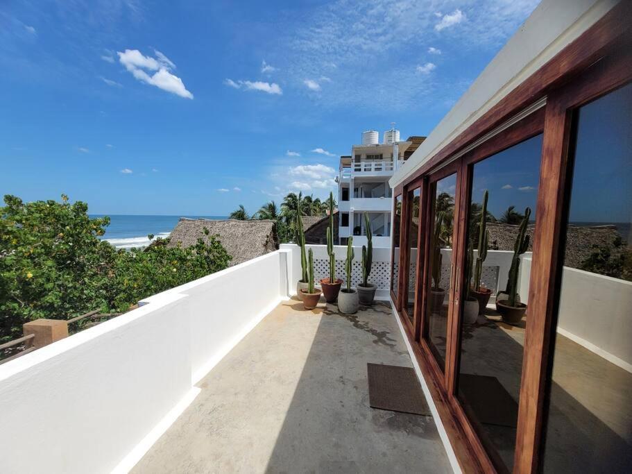 Villa Blanca Ocean view