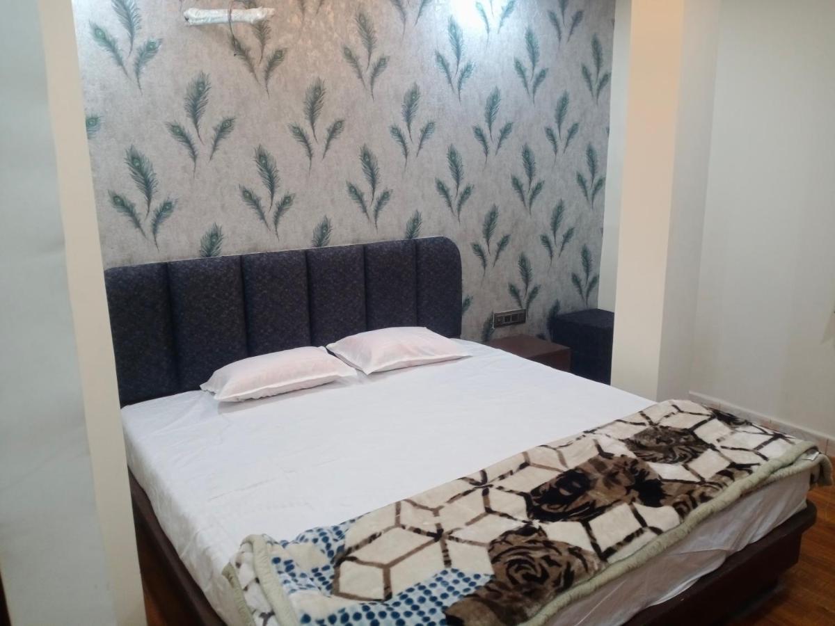 Vrindavan Guest House