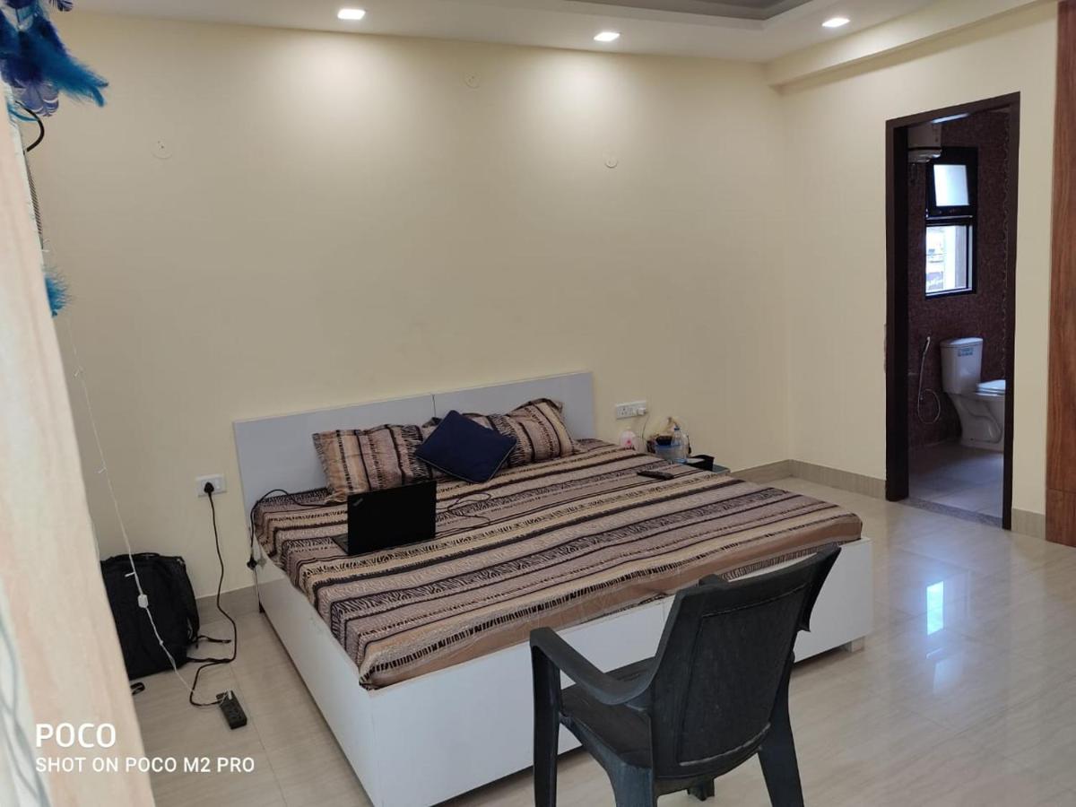 White House -MG Road, Gurugram