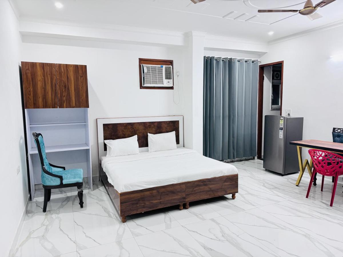 Wonderland Studio Rooms Medanta Medicity