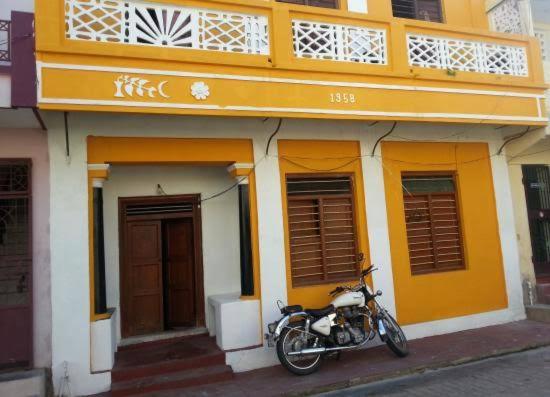 Yasin Guest house